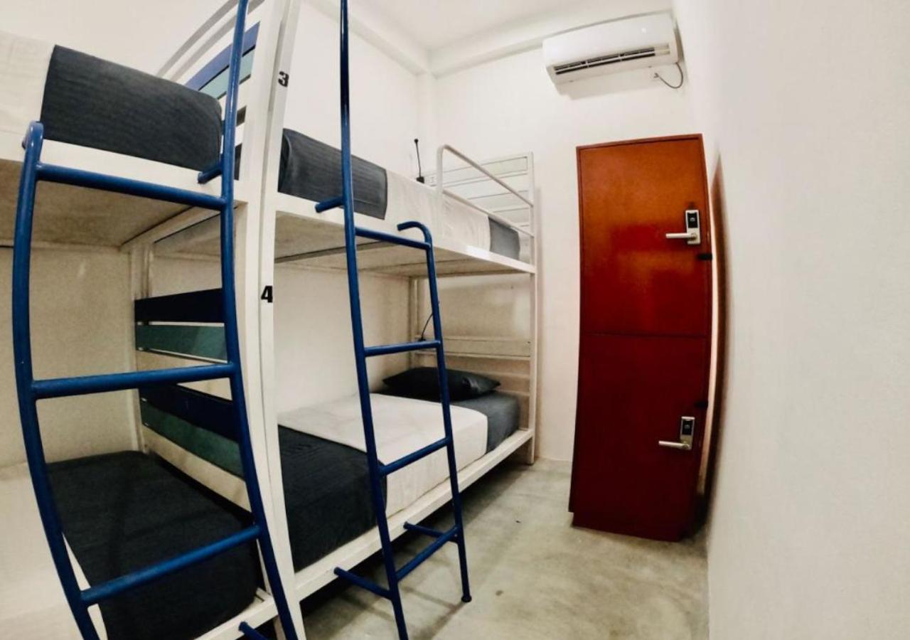 Hangover Hostels Arugam Bay Esterno foto
