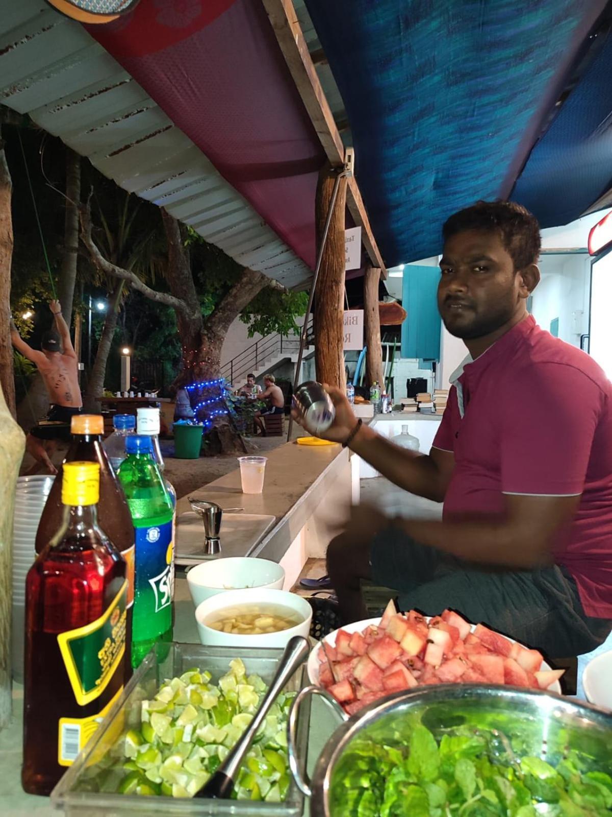 Hangover Hostels Arugam Bay Esterno foto